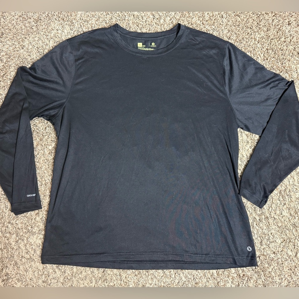 Black Long Sleeve Tee Athletic Style